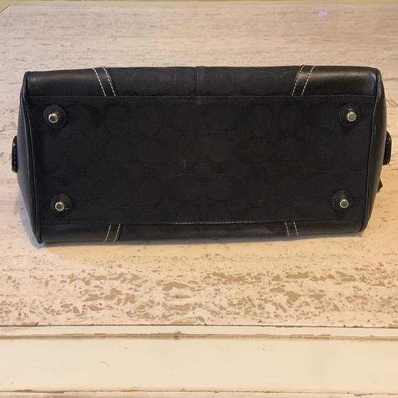 8K05 Hampton Signature Purse black canvas satchel - Picture 5 of 7